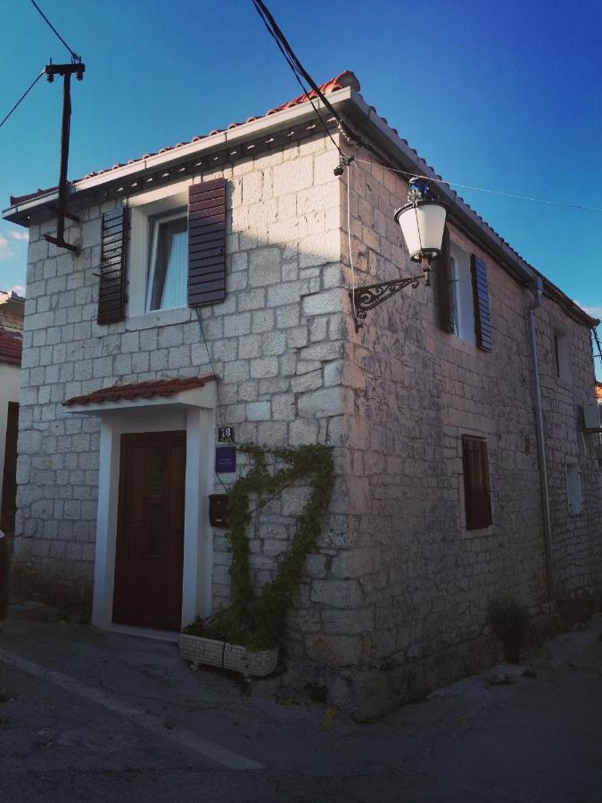 Stone House Daire Slatine Dış mekan fotoğraf
